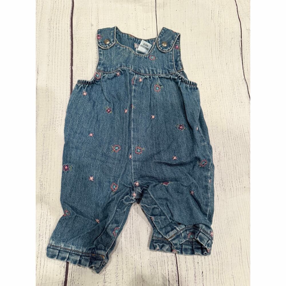 Carter’s Denim Overalls Size 3 months Buttons